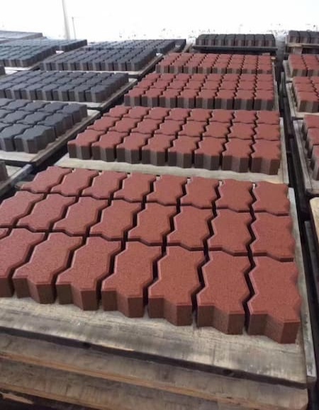 Mesin Blok QT8-15 untuk Blok Paving Interlock Tugas Berat
